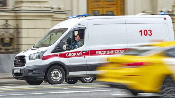 Мотоциклист погиб при столкновении с автобусом на западе Москвы